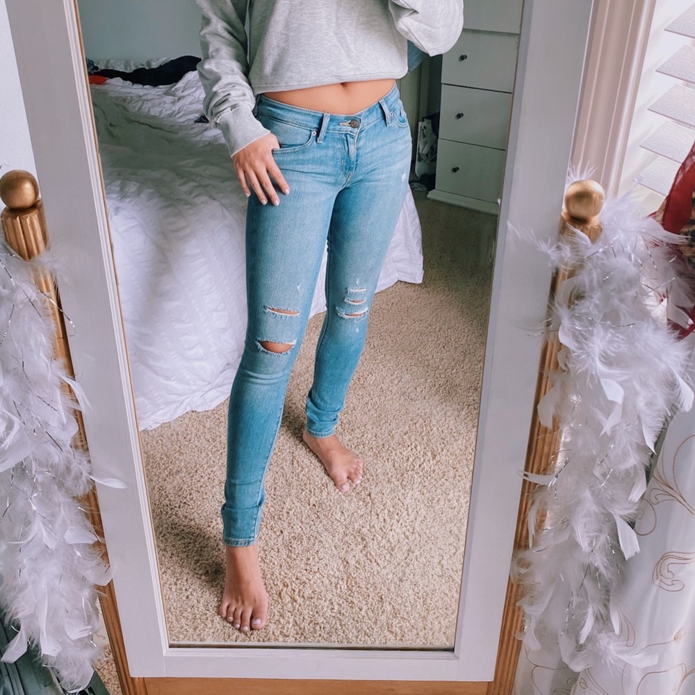 Cutest Levi 711 Skinny Jeans!